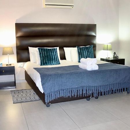 Cavallo Guesthouse Windhoek Kültér fotó