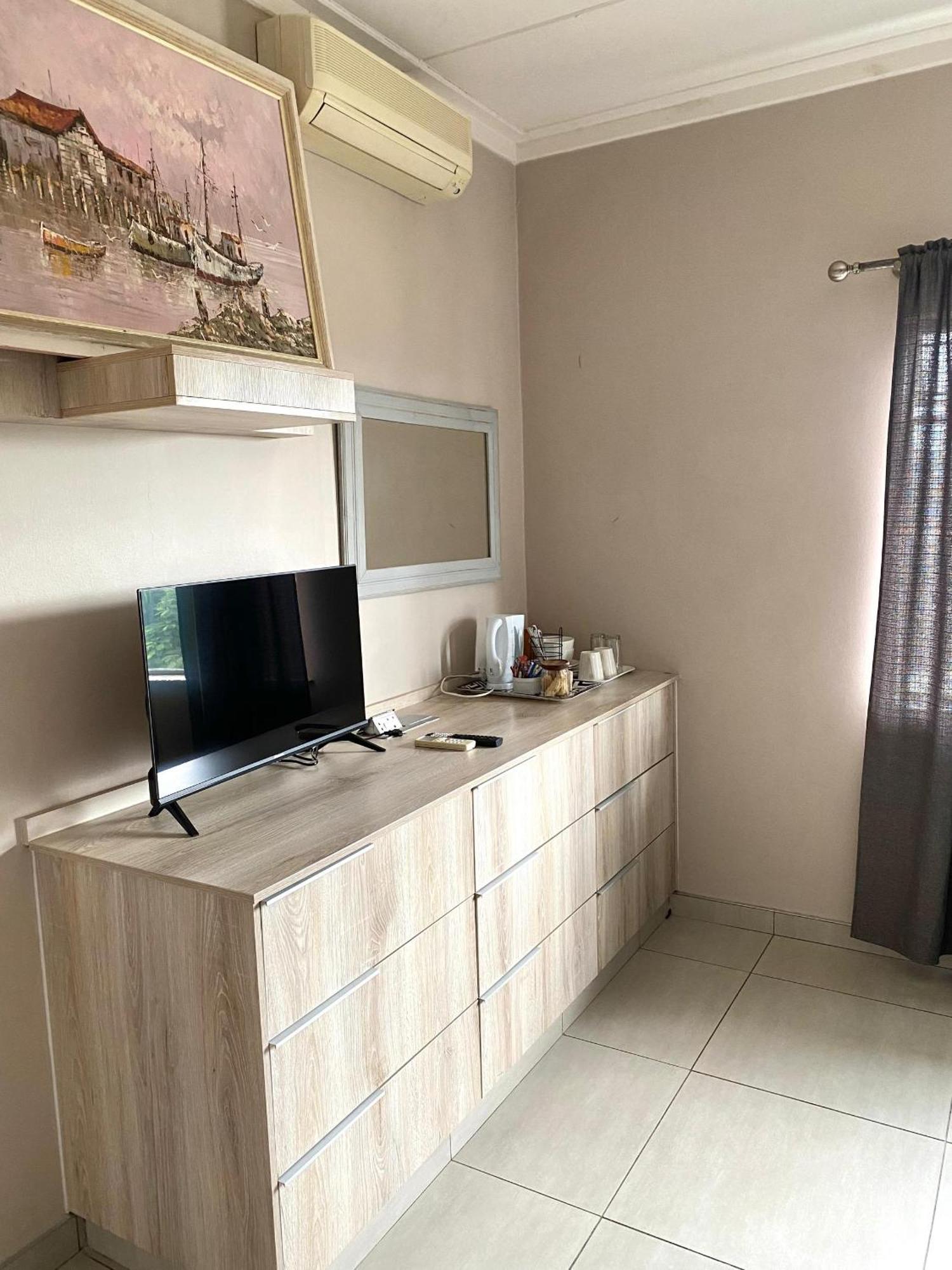 Cavallo Guesthouse Windhoek Kültér fotó