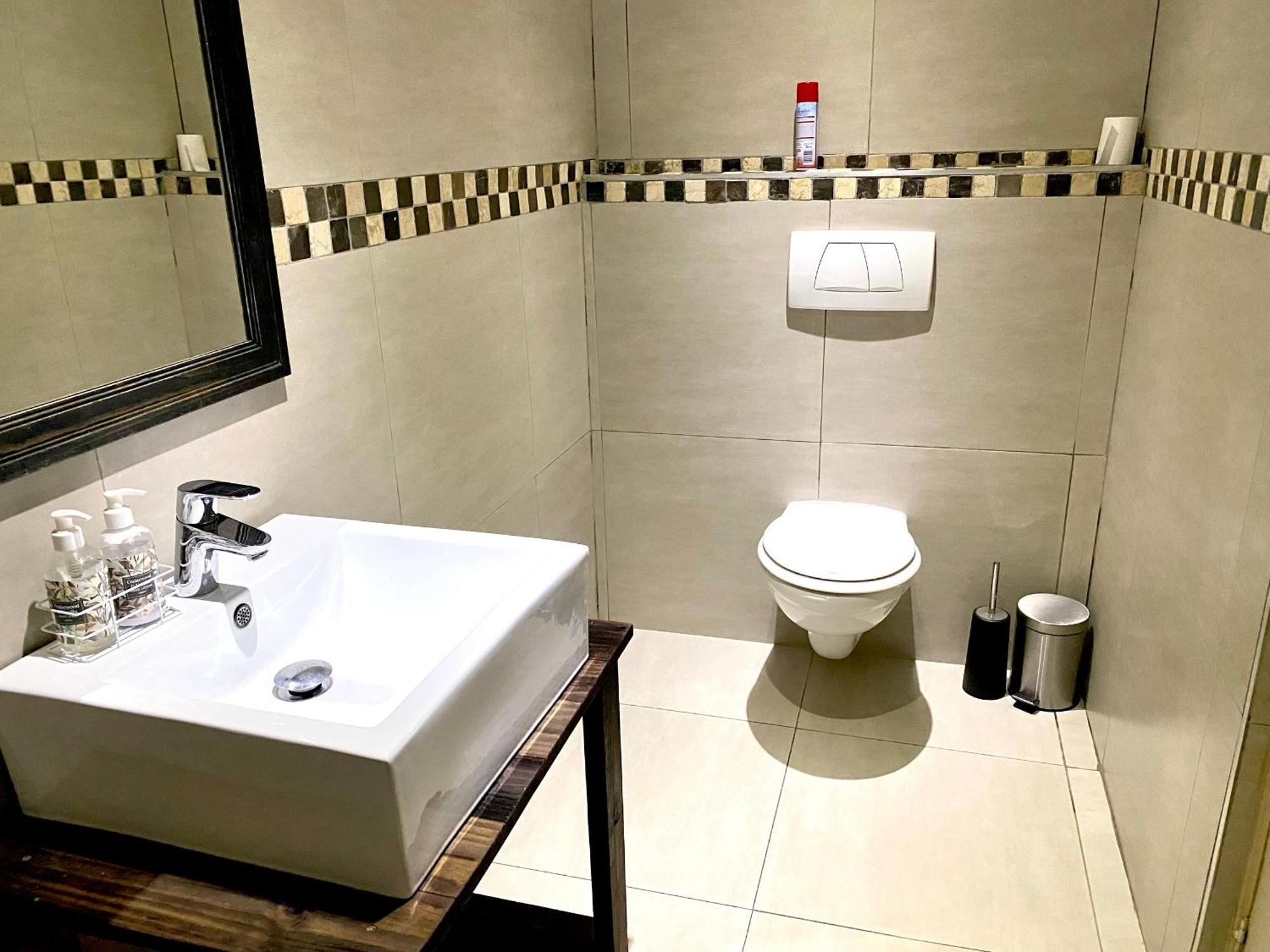 Cavallo Guesthouse Windhoek Kültér fotó